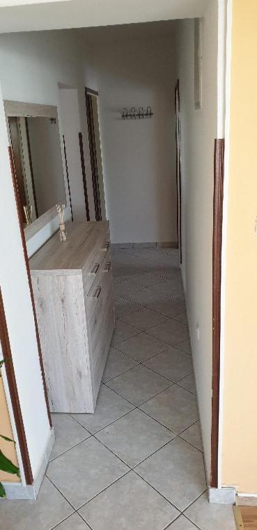Ferienwohnung Hause Lupic Rab Town Exterior foto